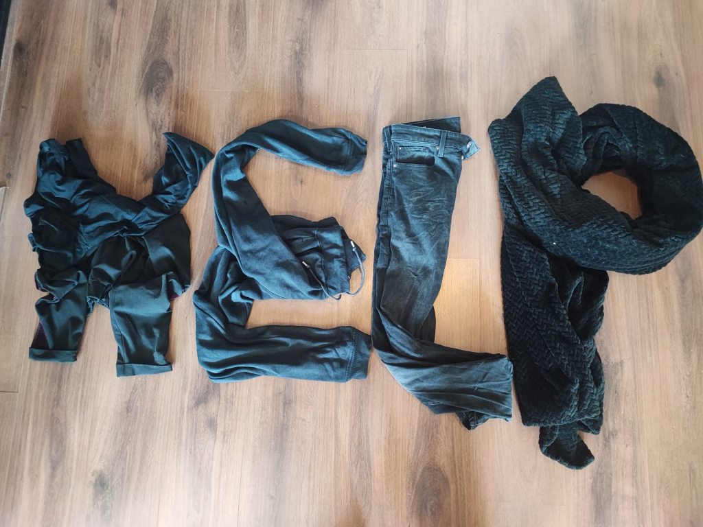 How to Steam Clothes Without a Steamer | 7 Ways How to Steam Clothes Without a Steamer | 7 Ways